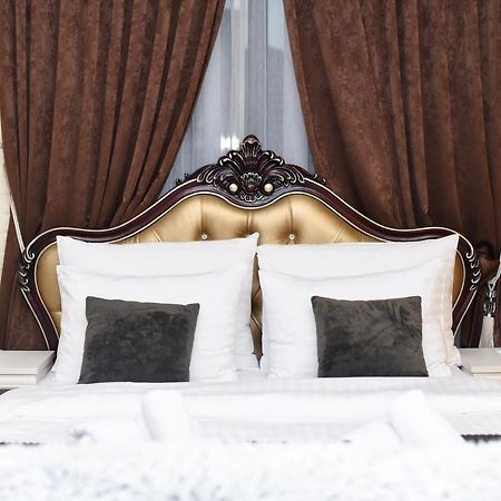 Hotel Palace Velika Kladusa Esterno foto