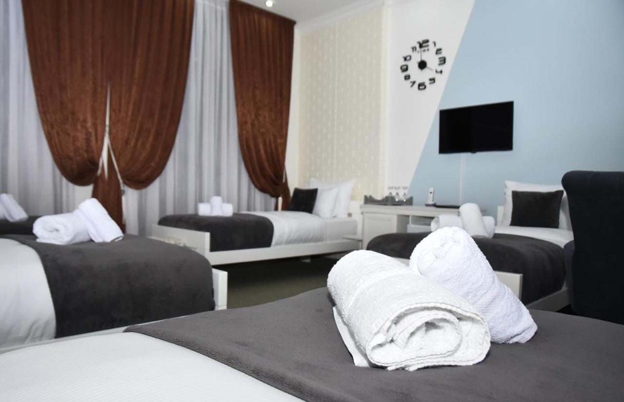 Hotel Palace Velika Kladusa Esterno foto