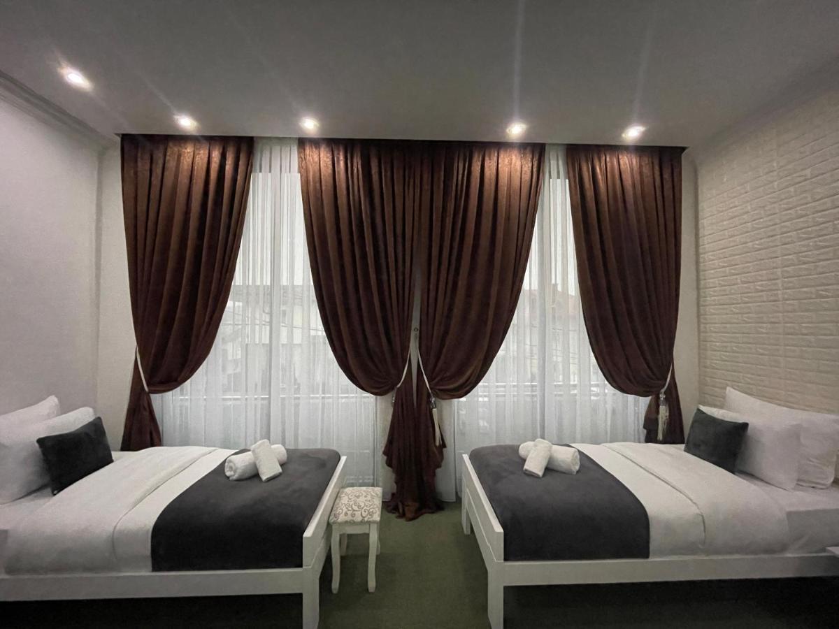 Hotel Palace Velika Kladusa Esterno foto